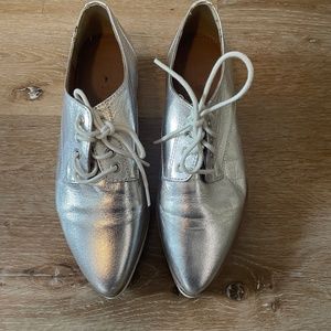 Metallic Silver Oxford Lace Up Shoe